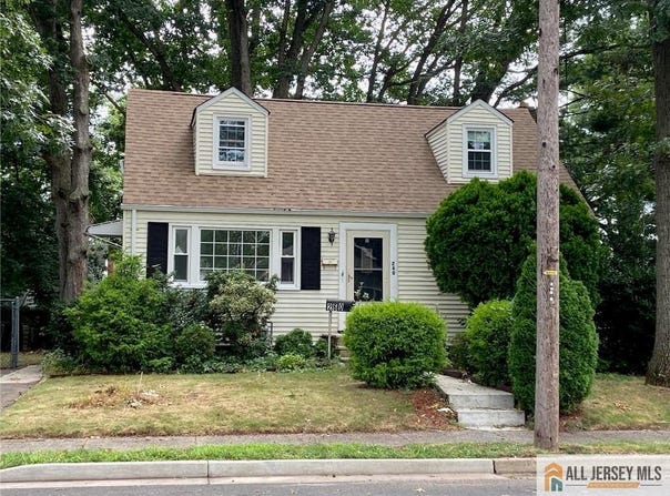 260 Merchants Avenue, South Plainfield, NJ 07080