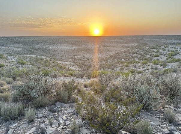 Valley View St, Dryden, TX 78851