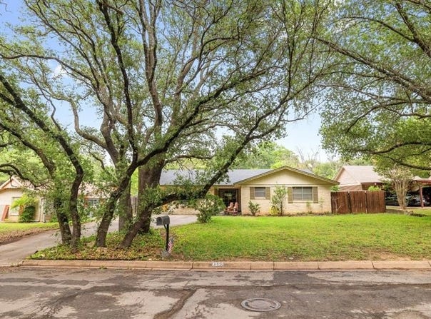3904 Glenwood Drive, Brownwood, TX 76801