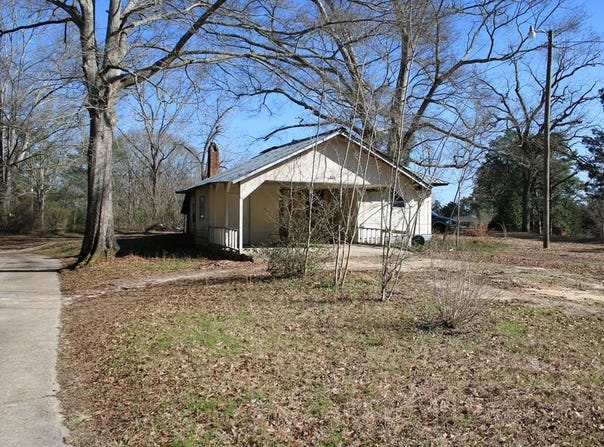 423 Shady School Rd, Laurel, MS 39443