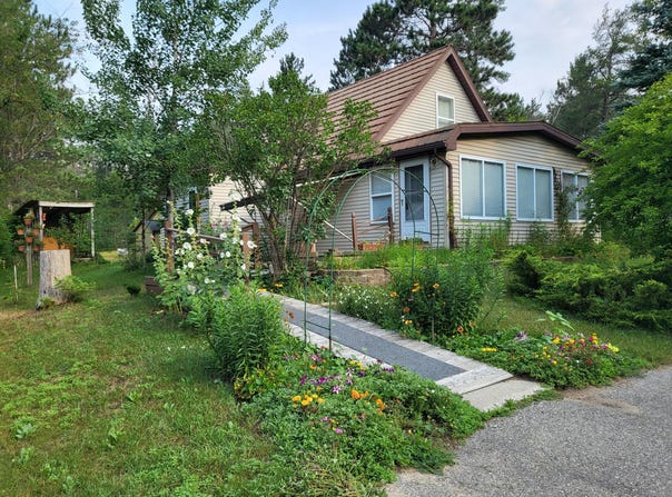 8294 Julie Lane, Grayling, MI 49738