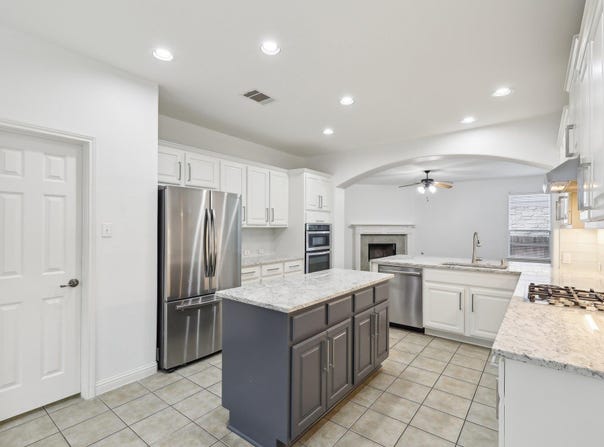 1025 Horne DR, Cedar Park, TX 78613