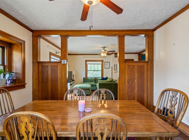 2007 E 12th Street, Des Moines, IA 50316