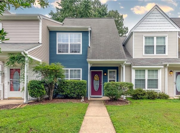 110 Heather Way, Yorktown, VA 23693
