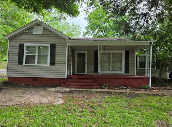 1701 27th Avenue, Phenix City, AL 36870