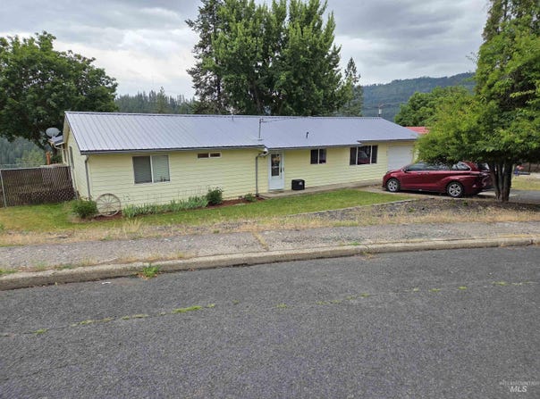256 Shasta Circle, Orofino, ID 83544