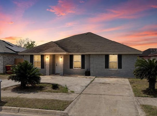 2394 ATHENS ST., BROWNSVILLE, TX 78521