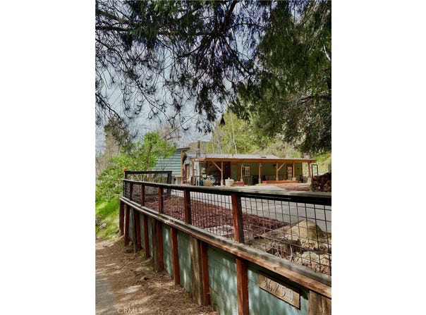 36750 Hilltop, Mentone, CA 92359