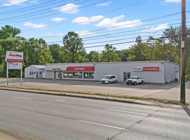 1301 Garfield Avenue, Parkersburg, WV 26101