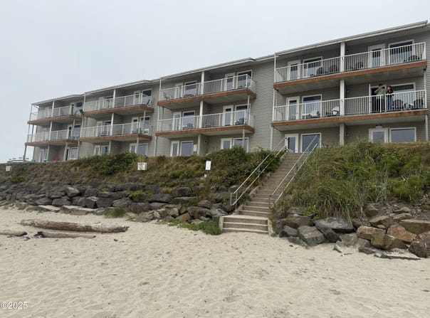 171 SW Hwy 101, Lincoln City, OR 97367