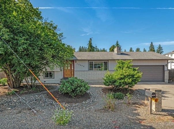 13908 E 32nd Ave, Spokane Valley, WA 99037