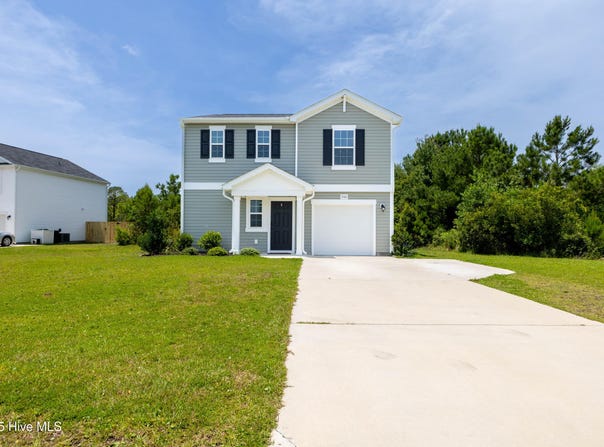 200 New Home Place, Holly Ridge, NC 28445