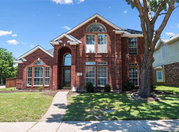 417 Elam Drive, Lewisville, TX 75067