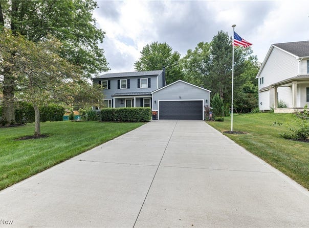 2829 Lydia Drive, Broadview Heights, OH 44147