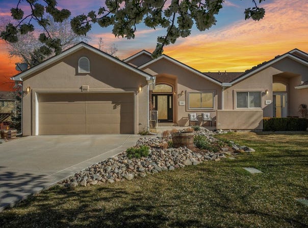 330 Blackstone Cir, Loveland, CO 80537