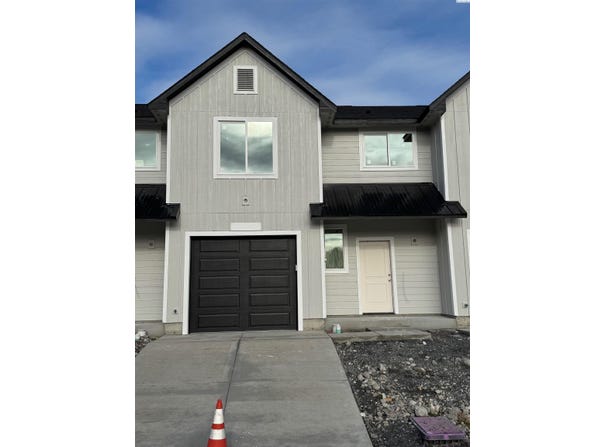 3485 W 6th Place, Kennewick, WA 99336