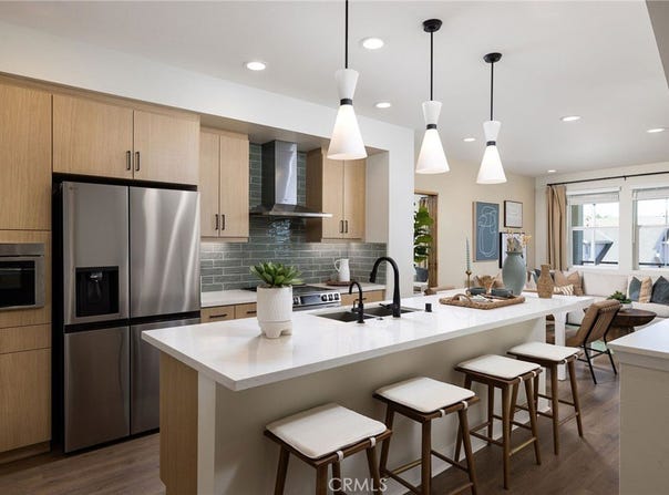 102 S Orchid, Compton, CA 90220