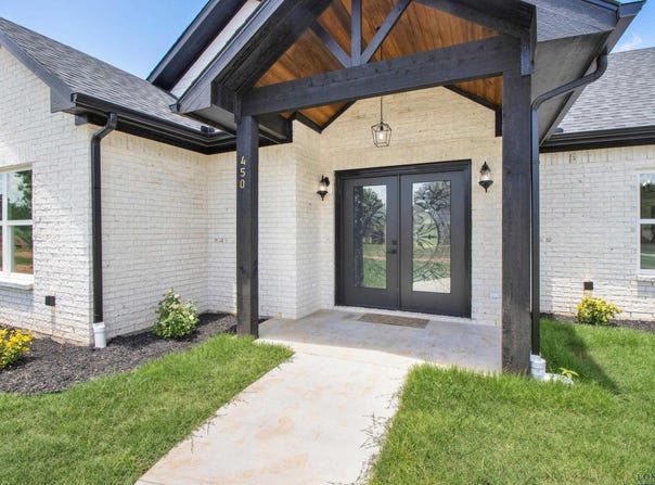 450 Ann St, Kilgore, TX 75662