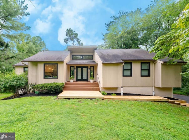 341 FRENCH CIRCLE, DOWNINGTOWN, PA 19335