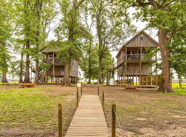 2419 Deerfield Road, Yazoo City, MS 39194