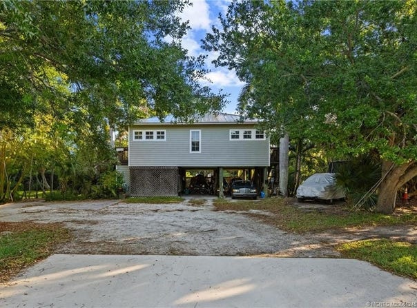 201 SW 6th Street, Stuart, FL 34994