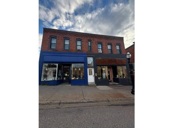 110 N 3rd St, Marquette, MI 49855