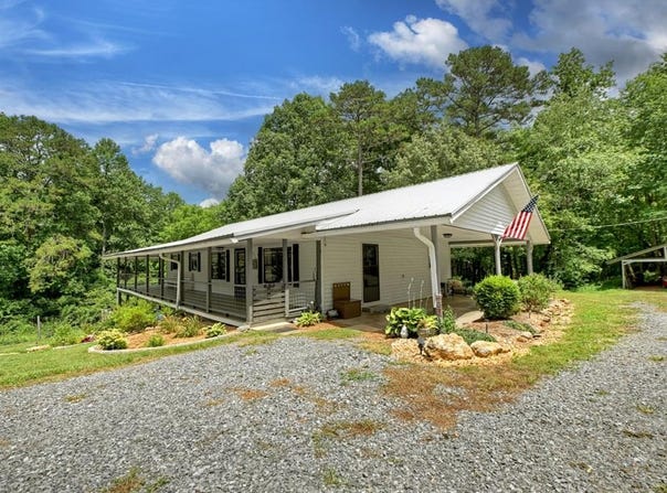 399 Pack Creek Road, Blue Ridge, GA 30513