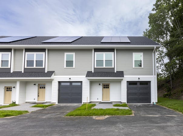 3 Solar Way, South Portland, ME 04106