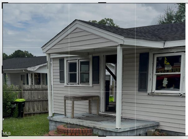 906 E Main Street, Benson, NC 27504