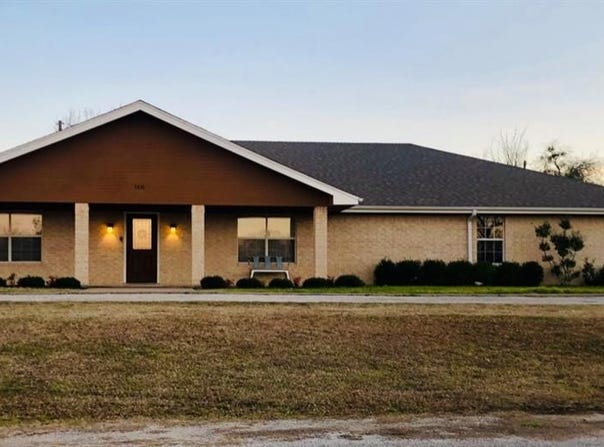 1610 W Main Street, Eastland, TX 76448