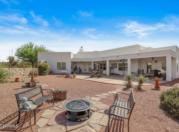 5265 Redman Road, Las Cruces, NM 88011