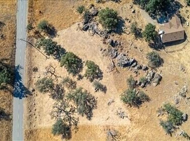 Alameda Place, Tehachapi, CA 93561