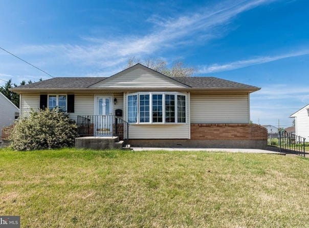 415 PLANTATION DRIVE, GLENDORA, NJ 08029