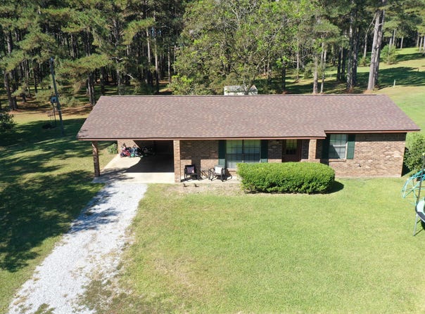1167 Springhill, Laurel, MS 39443
