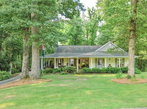 126 Coachman Drive, Anderson, SC 29625