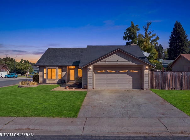 2512 Dewberry Drive, Redding, CA 96003