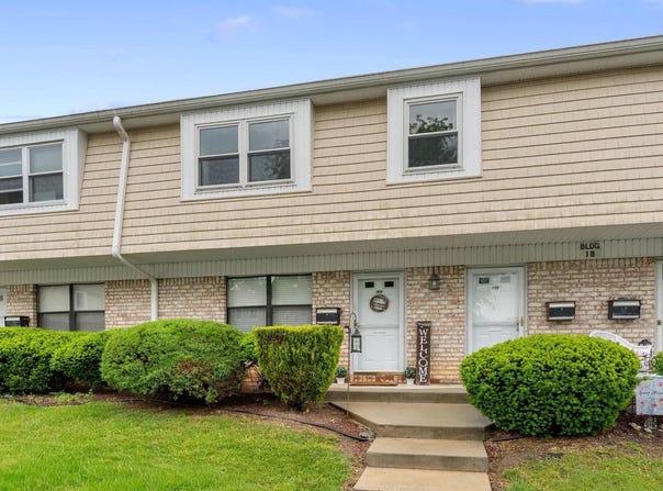 1809 SILVER Court, HAMILTON, NJ 08690