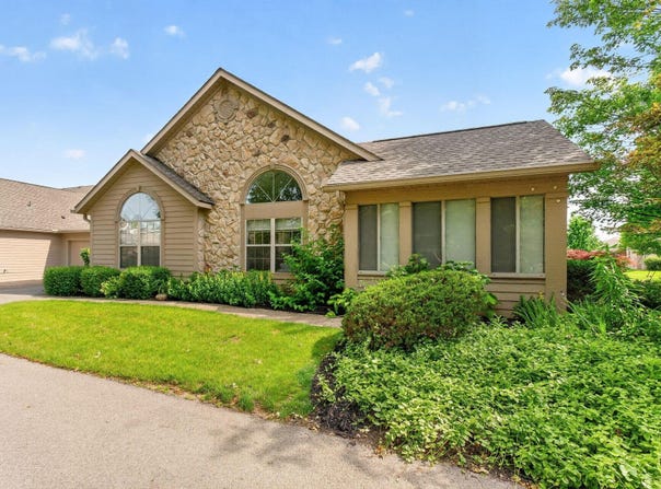 3762 Stoneway Point, Powell, OH 43065