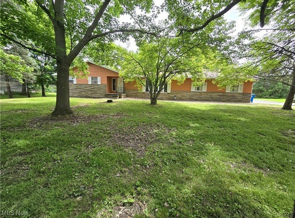 11491 Chapin Street, Chesterland, OH 44026