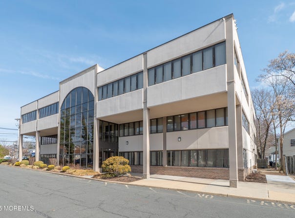 622 Georges Road, North Brunswick, NJ 08902