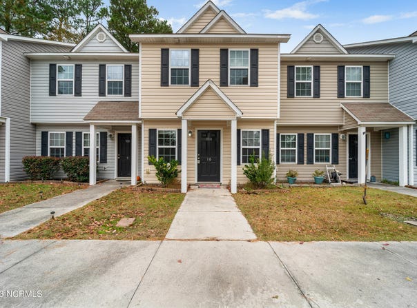 300 Burley Drive, Hubert, NC 28539