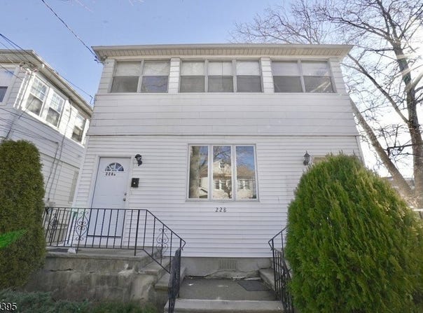 228 N 15Th St, Bloomfield Twp., NJ 07003-5950