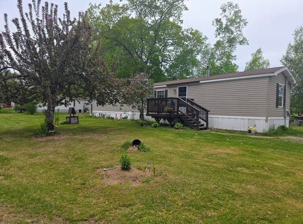 113 Crosby Street, Hartland, ME 04943