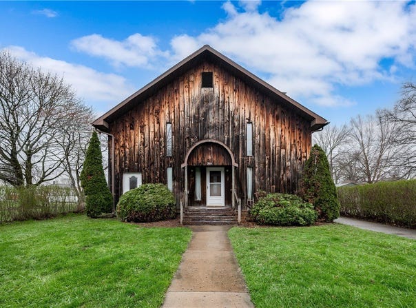 934 W Ridge, Sharpsville, PA 16150
