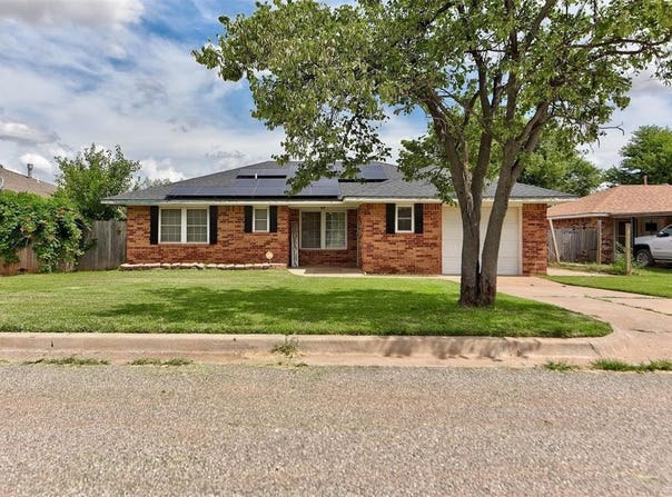 36 W Okarche Avenue, Okarche, OK 73762