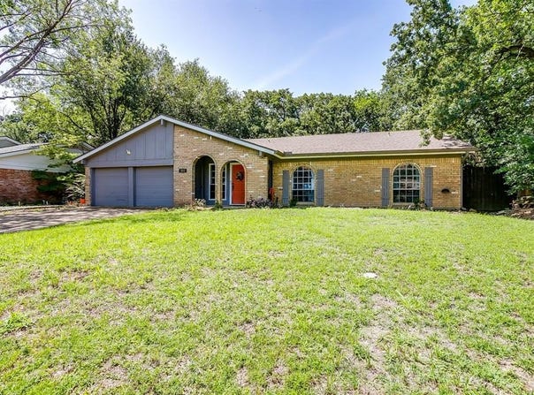 804 San Marcos Lane, Bedford, TX 76021