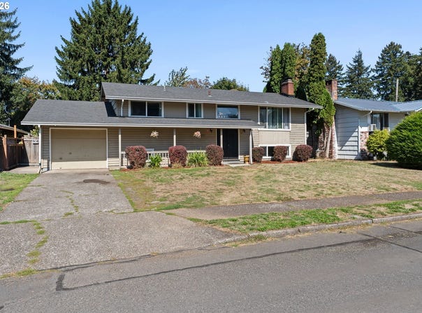 19105 NE CLACKAMAS St, Portland, OR 97230