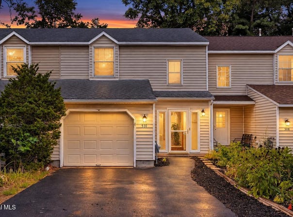 510 Elk Circle, Ballston Spa, NY 12020