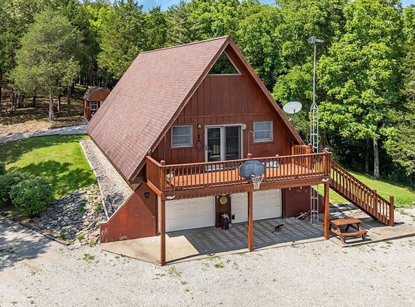 4616 Mathews Road, Vevay, IN 47043