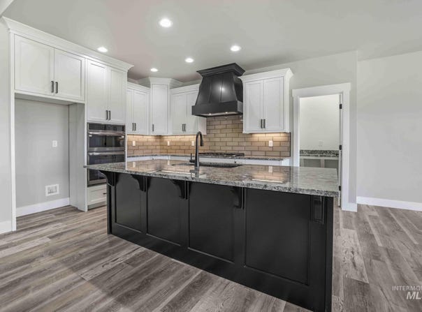 582 Moonbeam Way, Twin Falls, ID 83301